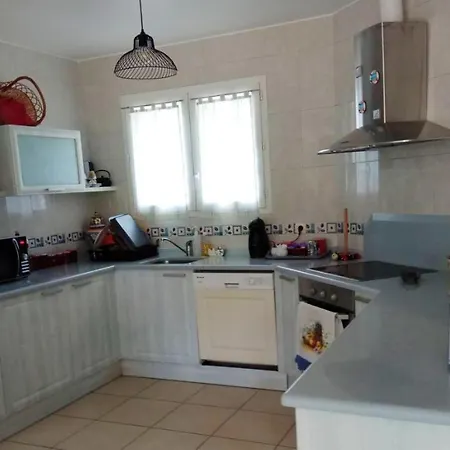 Villa De 3 Chambres Avec Piscine Privee Jardin Clos Et Wifi A Aureilhan