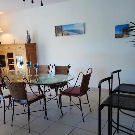 De 3 Chambres Avec Piscine Privee Jardin Clos Et Wifi A Aureilhan * Aureilhan (Landes)